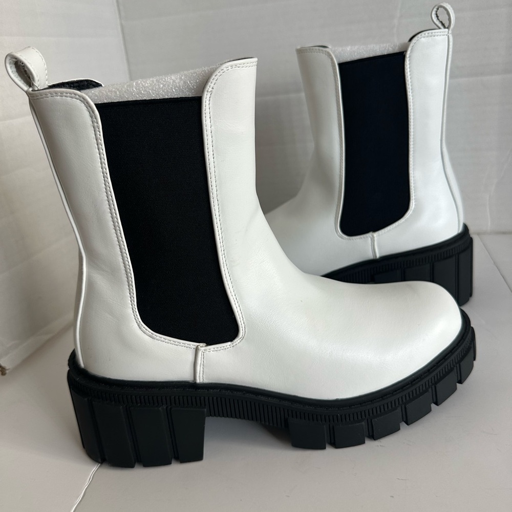 Women's slip on chelsea boots size 7